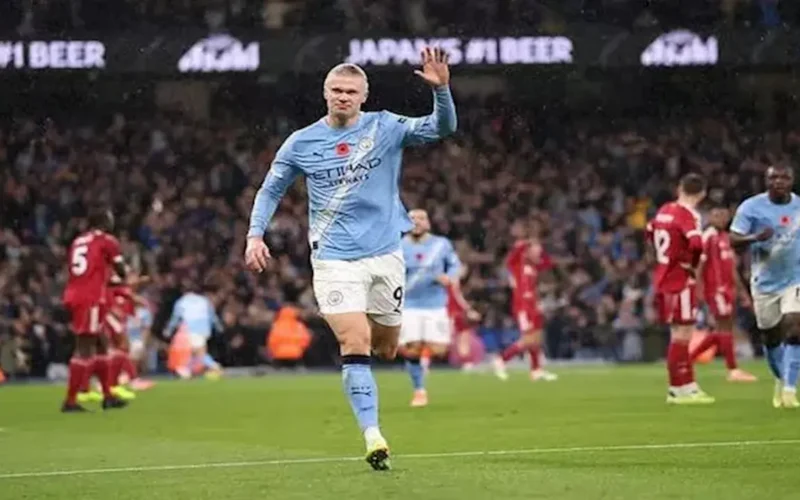 هالاند يصنع التاريخ: أهداف قياسية غير مسبوقة في دوري 2025